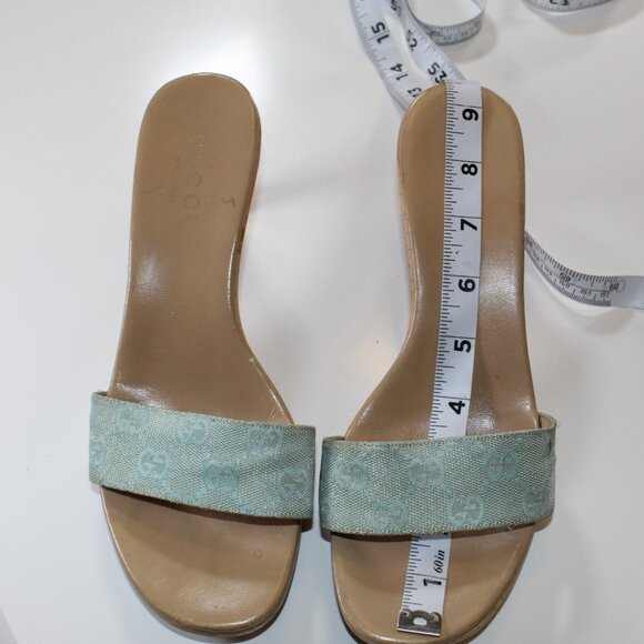 Authentic Gucci Sea Green Iridescent Cloth Mule Sandal size 8 vintage classic - Picture 8 of 14